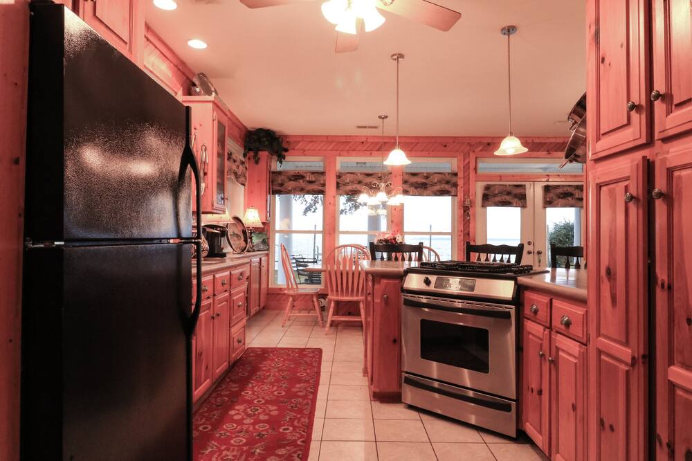 Photo of Kitchen in Russellville