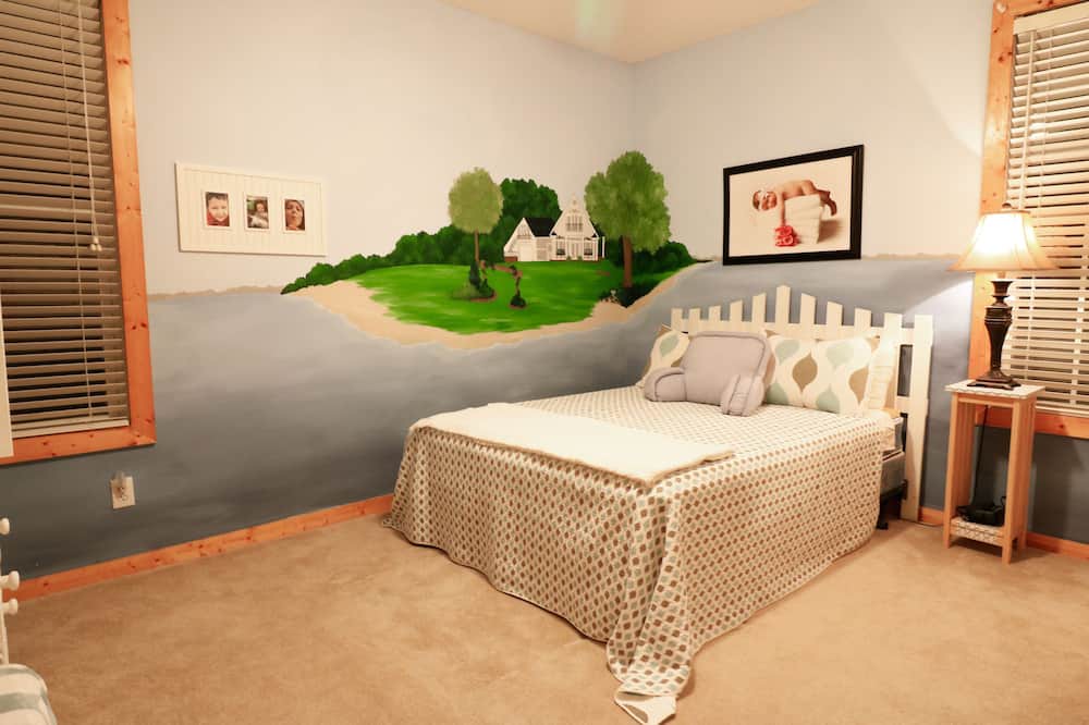 Photo of Bedroom in Russellville