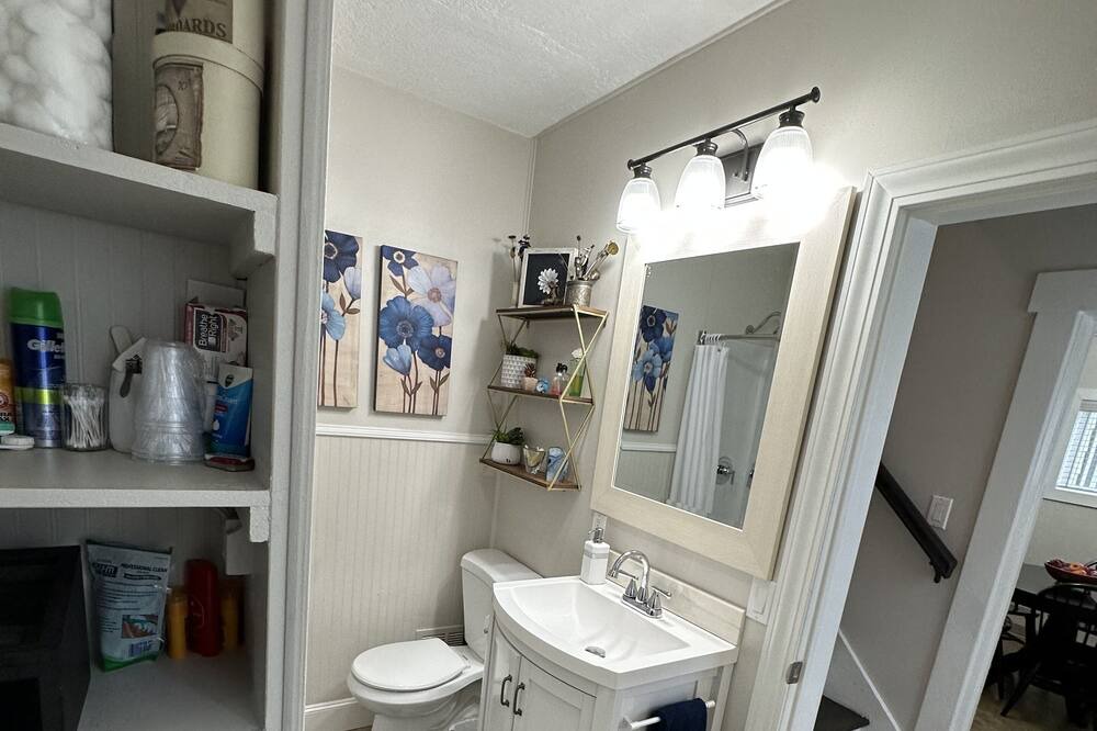 Photo of Bathroom in Kellogg