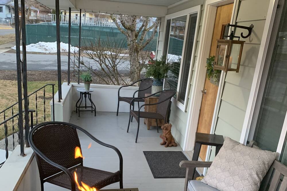 Photo of Outdoor in Kellogg