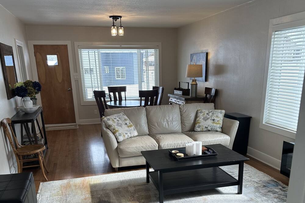 Photo of Livingroom in Kellogg