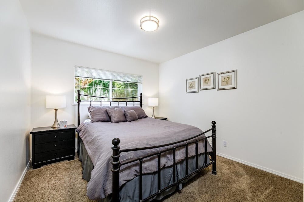 Photo of Bedroom in Franklin - Randolph