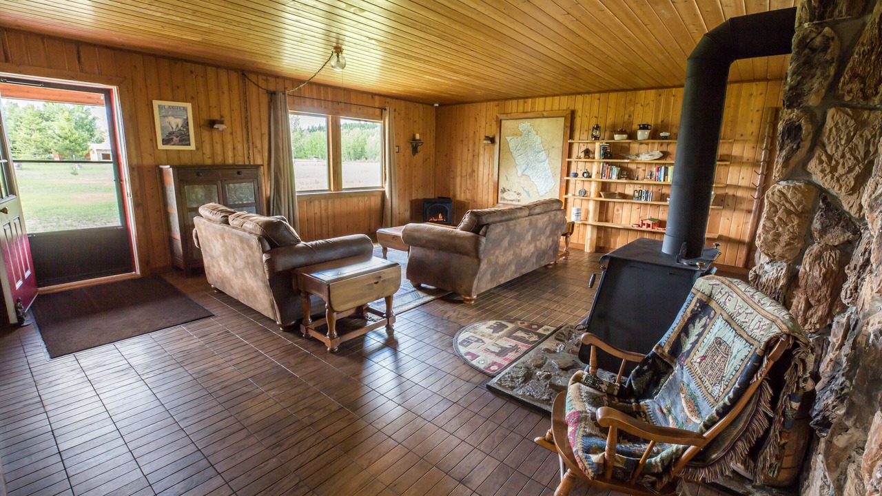 Photo of Livingroom in Polebridge