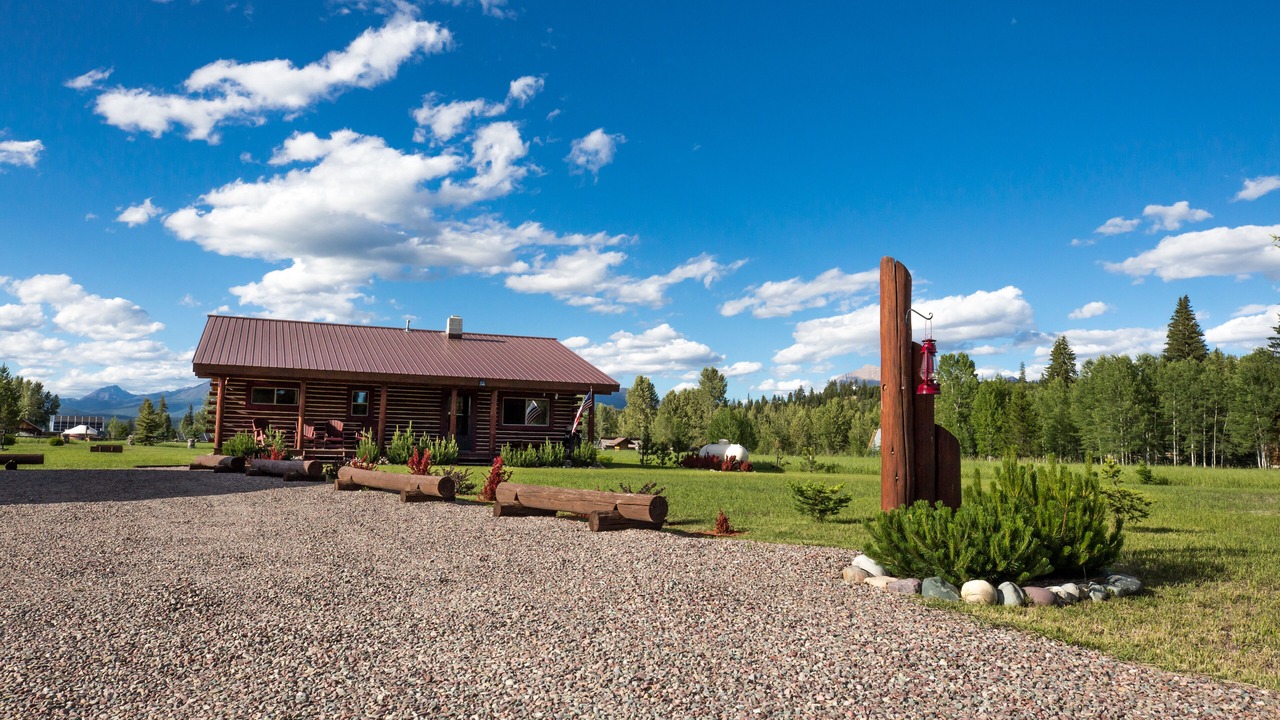 Photo of Outdoor in Polebridge