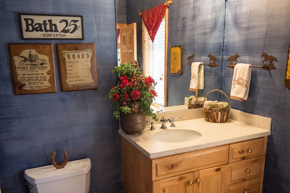 Photo of Bathroom in Teton Pines