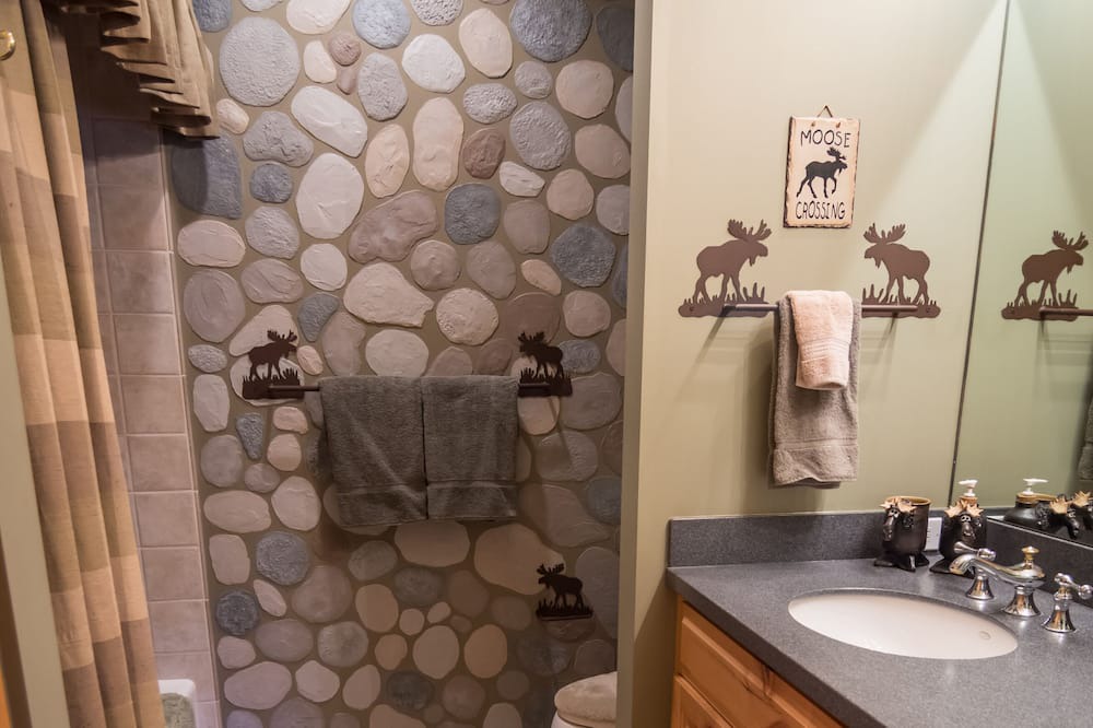 Photo of Bathroom in Teton Pines