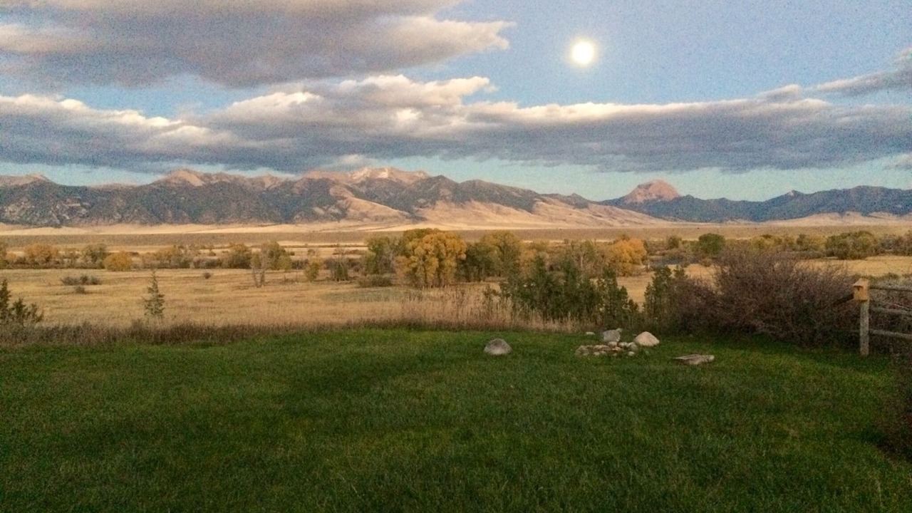 Photo of Outdoor in Shining Mountains