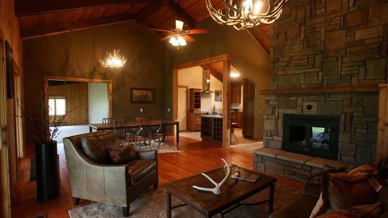 Photo of Livingroom in Shining Mountains