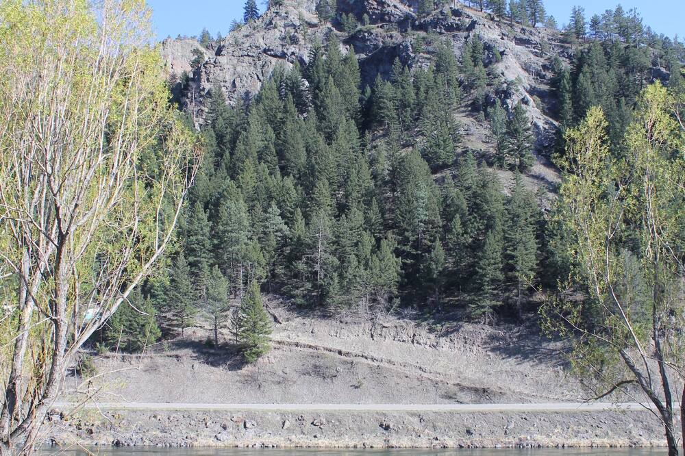 Photo of Others in Cascade