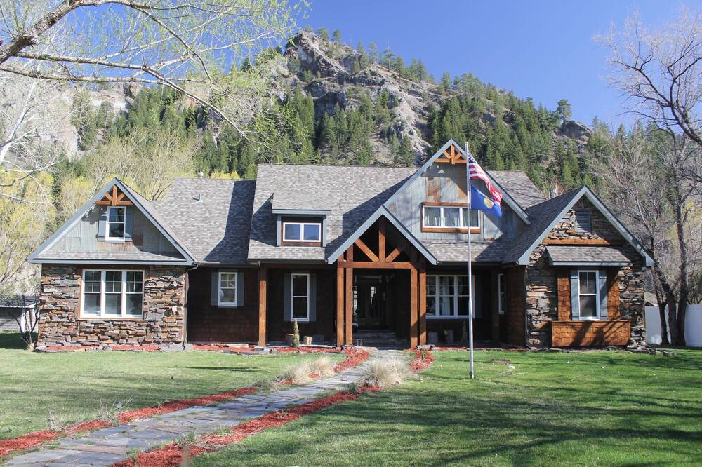 Photo of Outdoor in Cascade