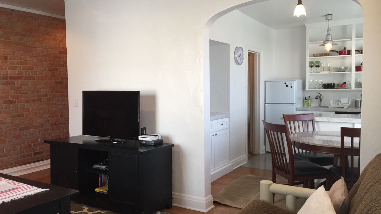 Photo of Livingroom in Riverfront