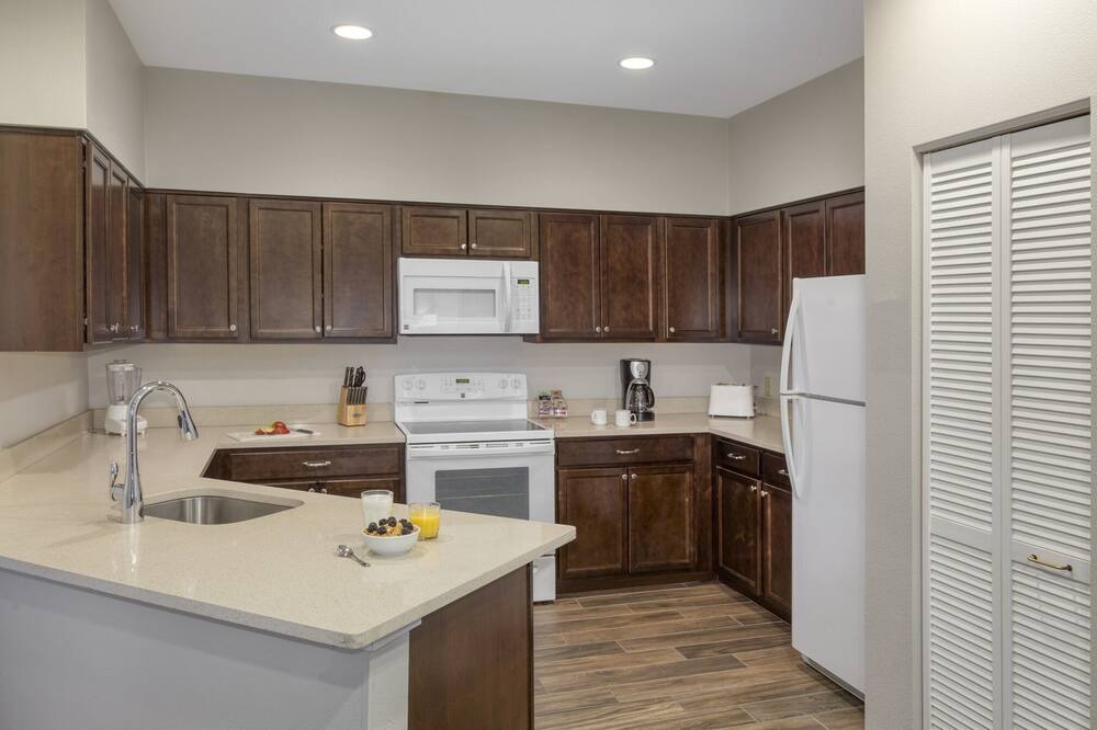Photo of Kitchen in West Yellowstone