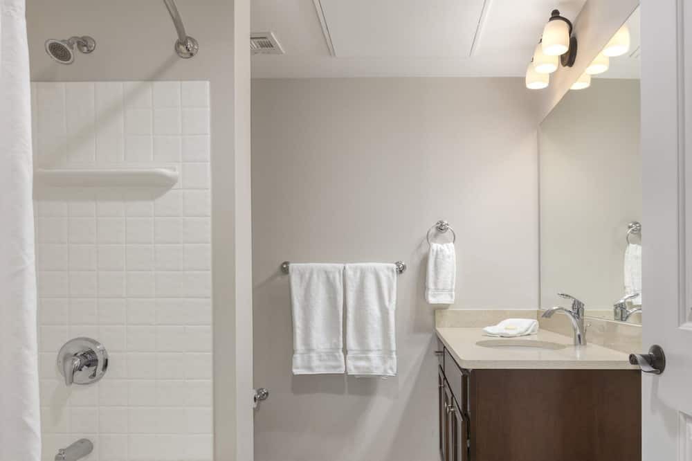 Photo of Bathroom in West Yellowstone