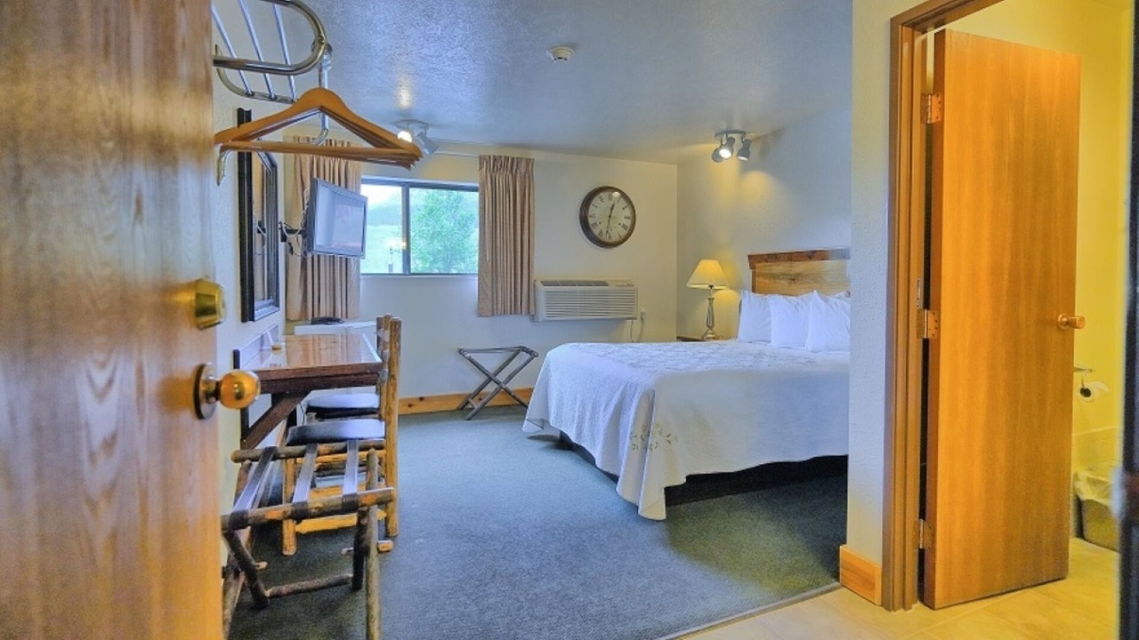 Photo of Bedroom in Gardiner