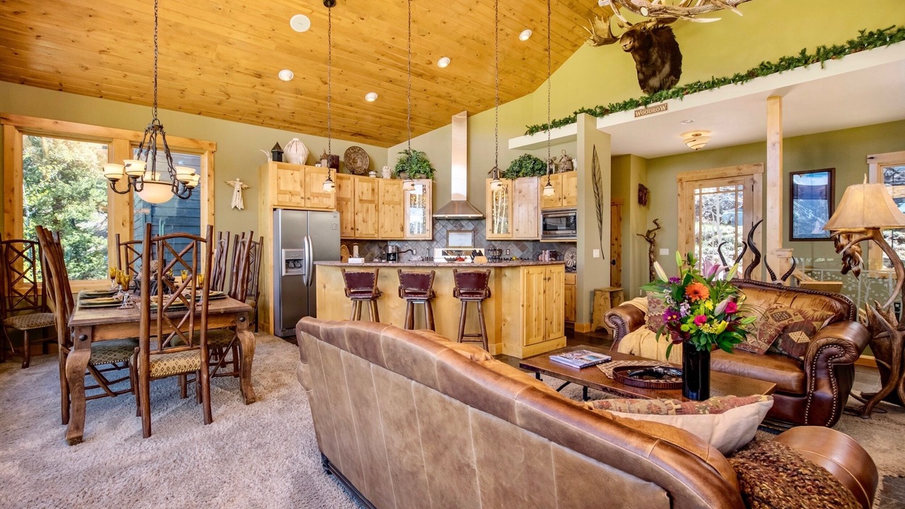 Photo of Others in Windcliff Estates
