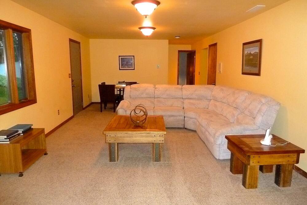 Photo of Bedroom in Grantsdale