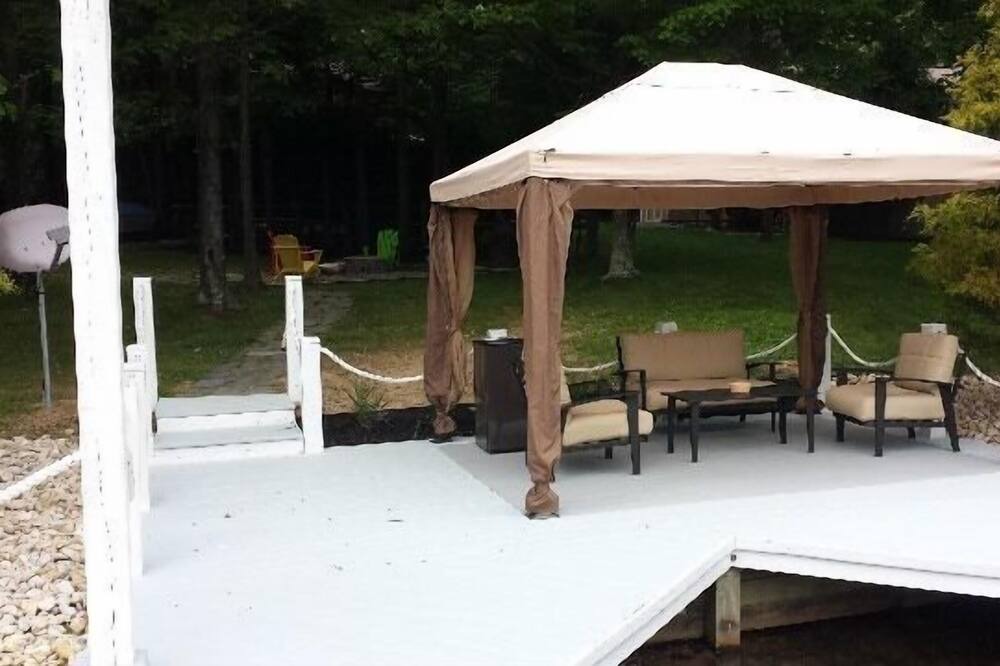 Photo of Patio Balcony in Treasure Lake