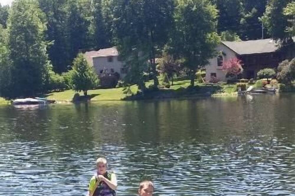Photo of Outdoor in Treasure Lake