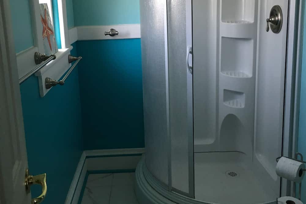 Photo of Bathroom in Hardin