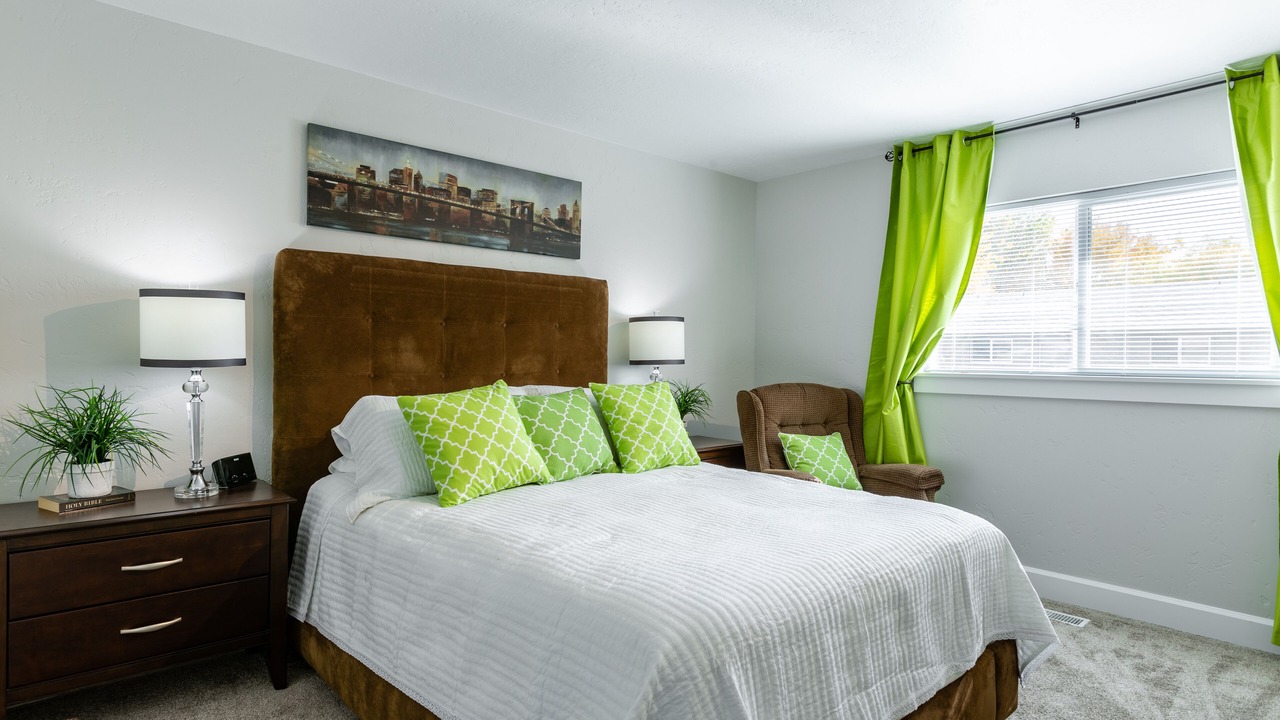 Photo of Bedroom in Eagle