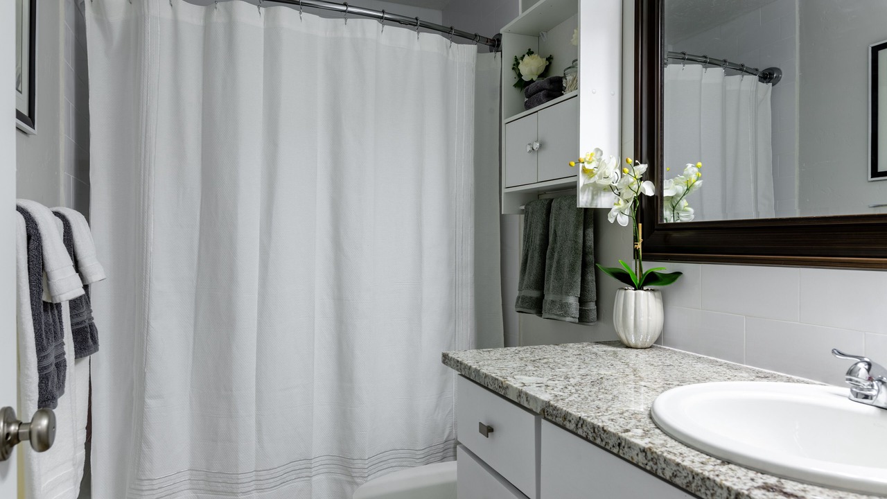 Photo of Bathroom in Eagle
