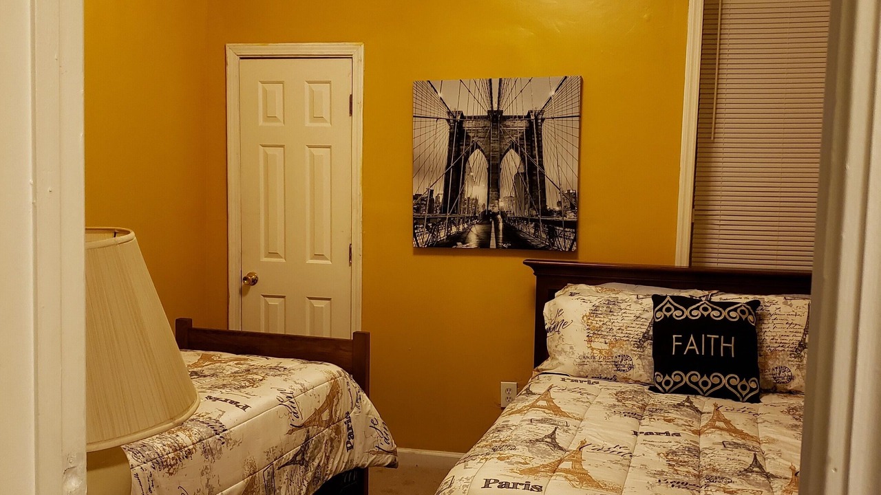 Photo of Bedroom in Vollintine-Evergreen