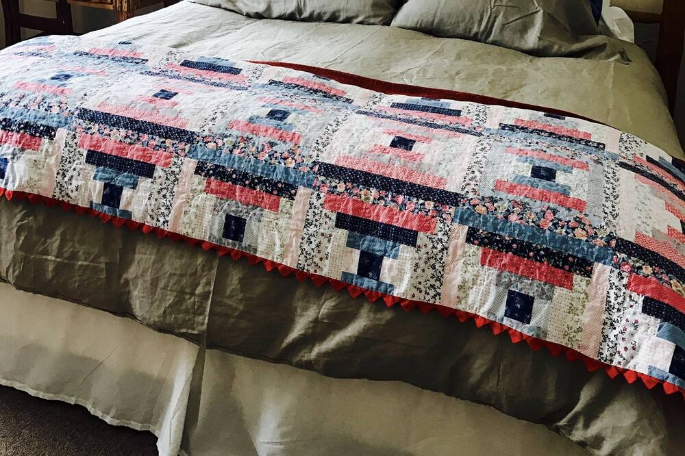 Photo of Bedroom in Moran