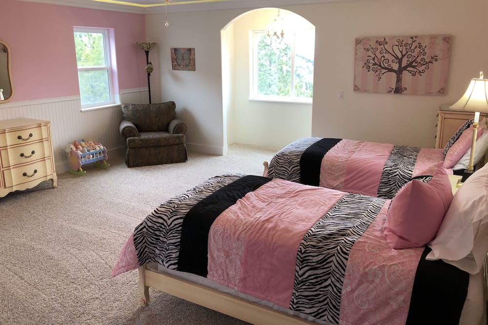 Photo of Bedroom in Missoula