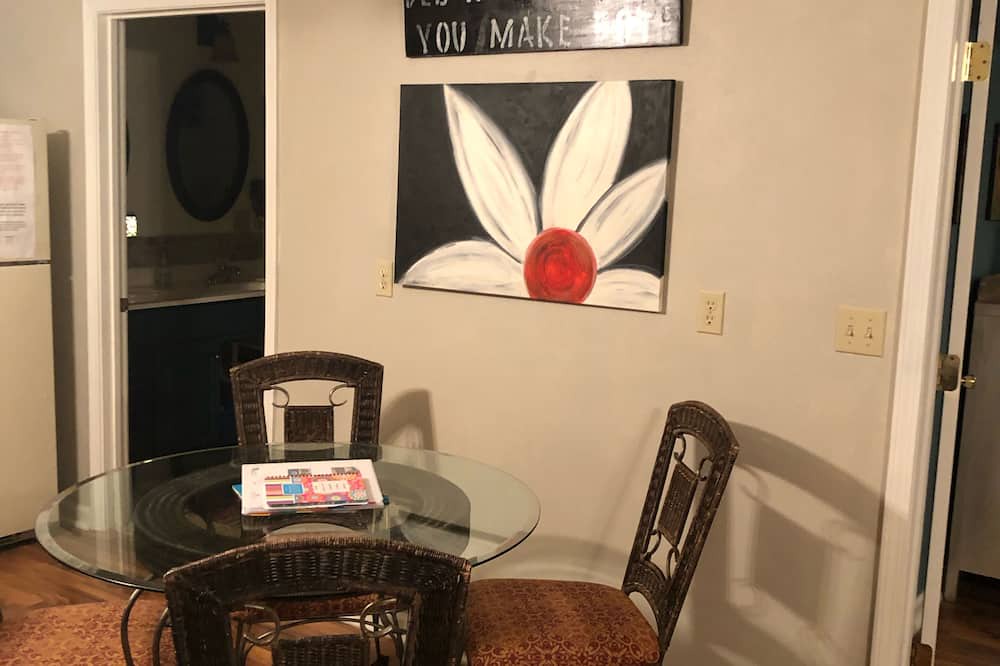 Photo of Livingroom in Dale