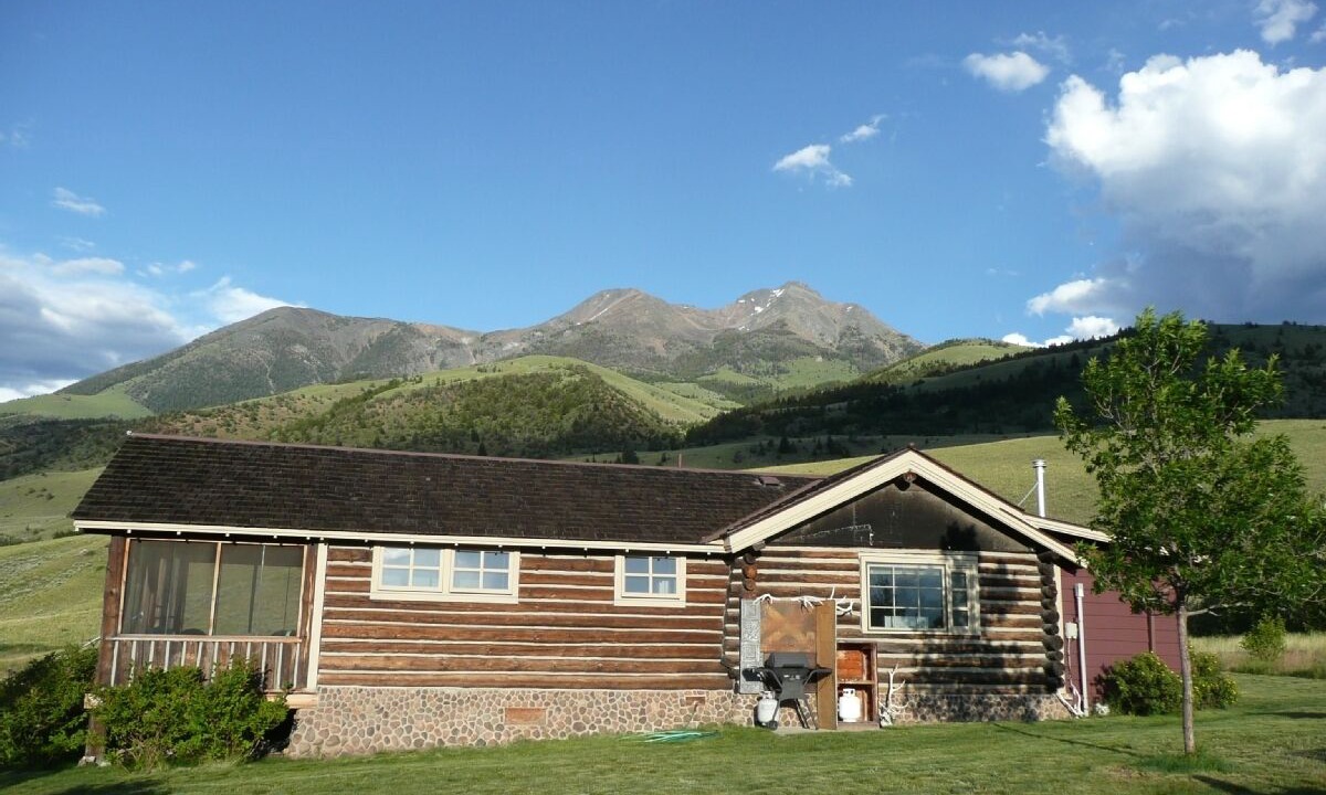 Photo of Outdoor in Pray
