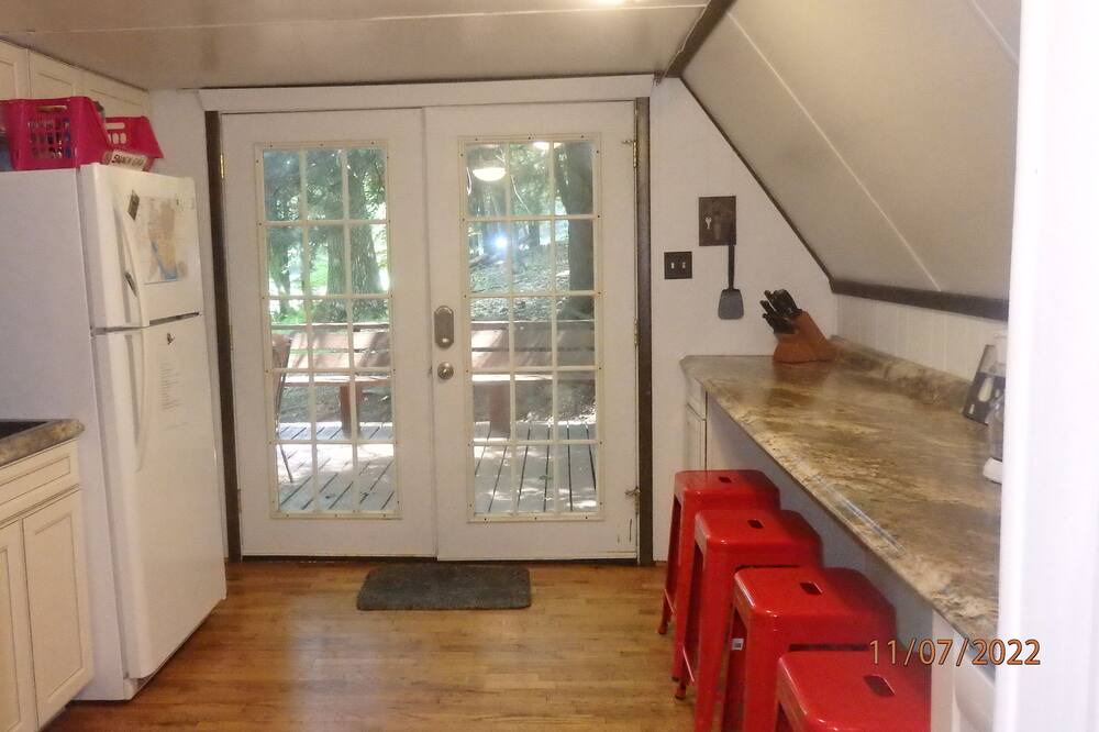 Photo of Kitchen in Treasure Lake