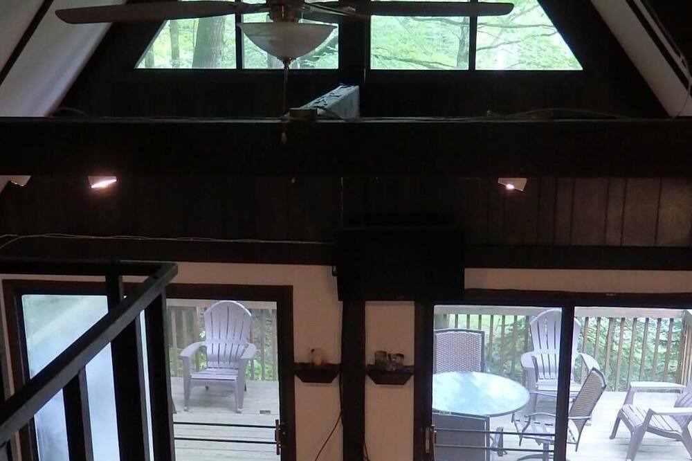 Photo of Bedroom in Treasure Lake