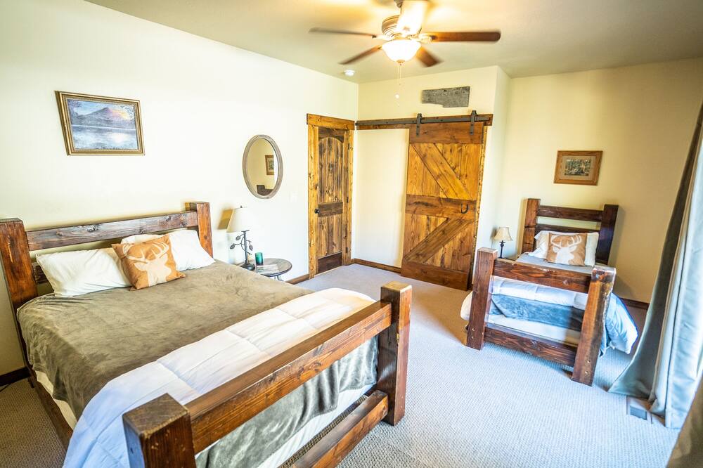 Photo of Bedroom in Riggins