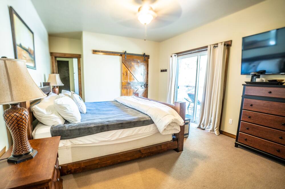 Photo of Bedroom in Riggins