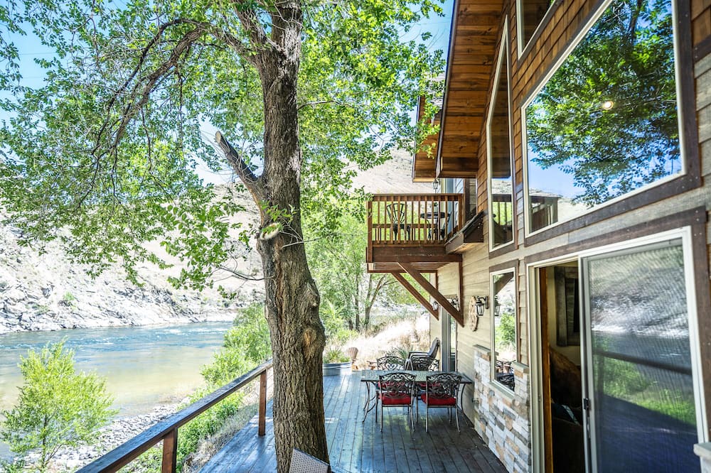 Photo of Patio Balcony in Riggins
