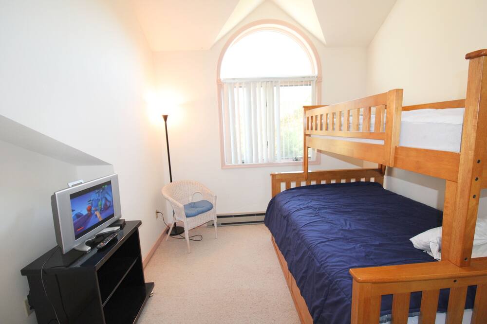 Photo of Bedroom in Lake Harmony