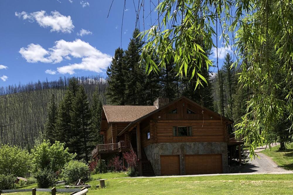 Photo of Outdoor in Lolo