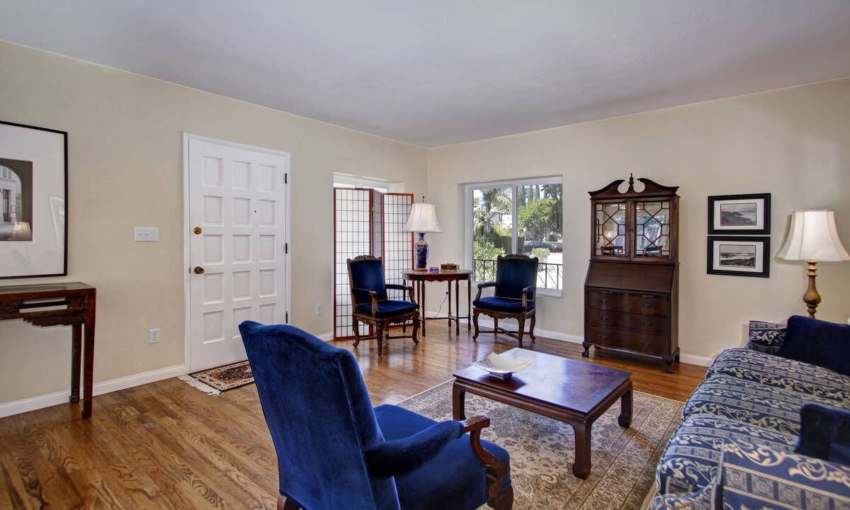 Photo of Livingroom in Kensington