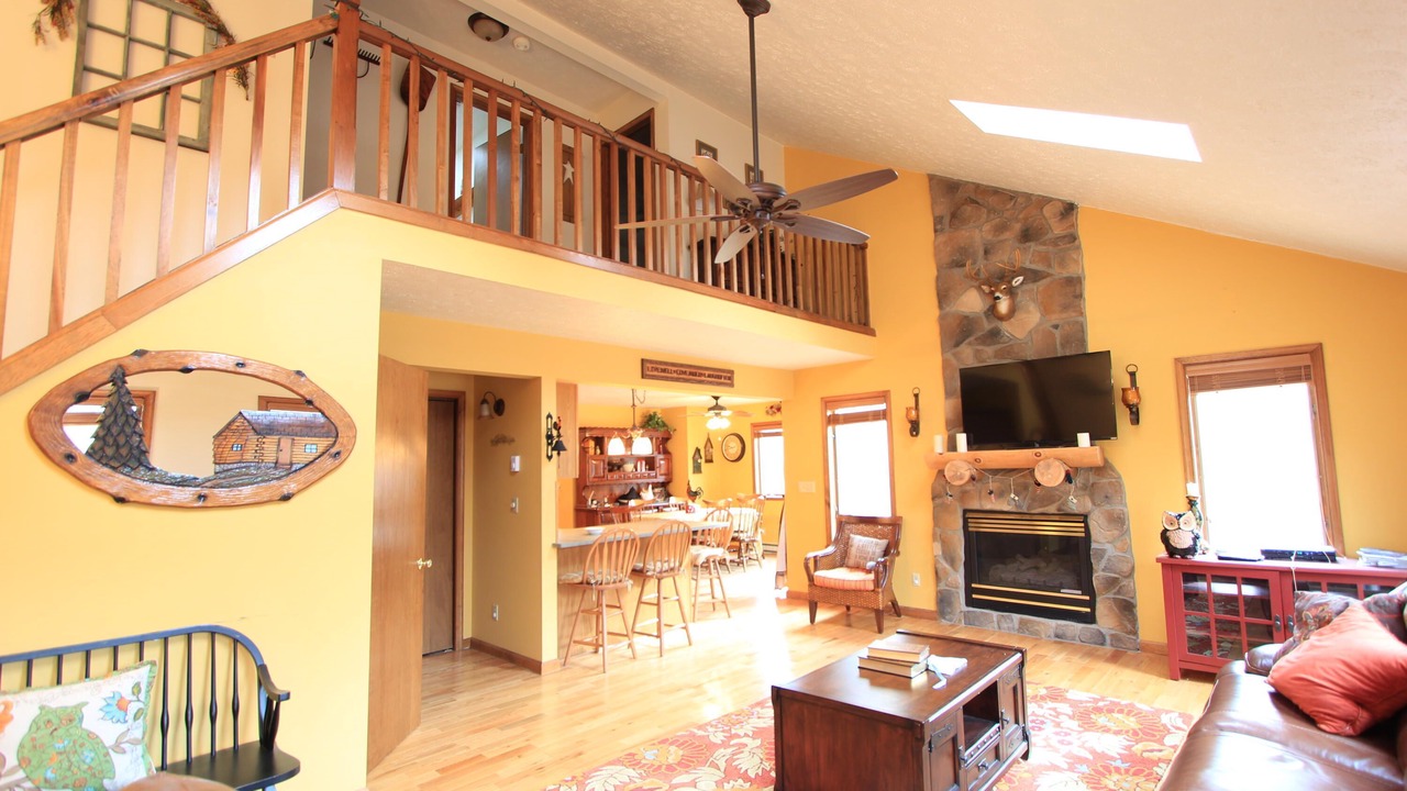 Photo of Livingroom in Rowland