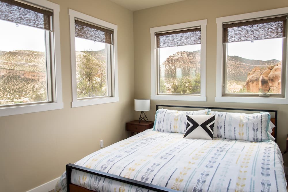 Photo of Bedroom in Escalante