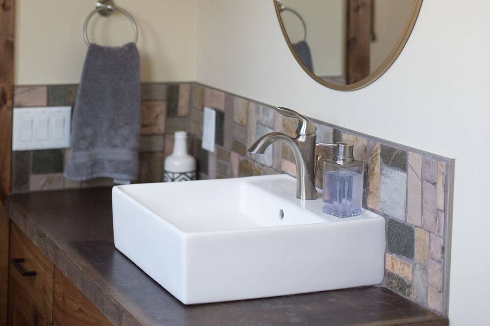 Photo of Bathroom in Escalante