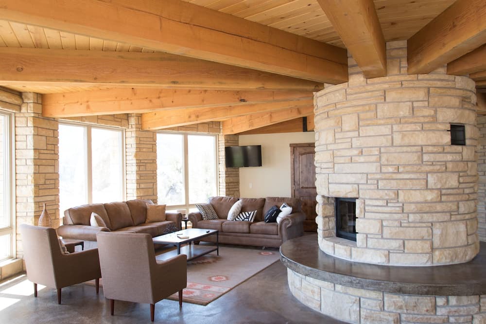 Photo of Livingroom in Escalante