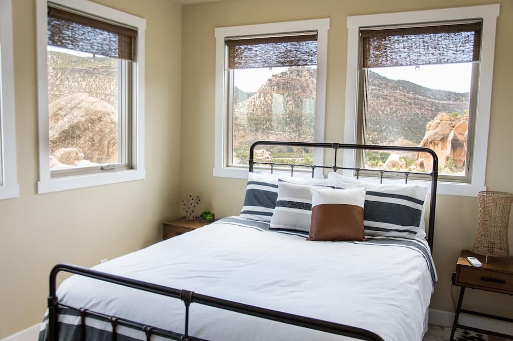 Photo of Bedroom in Escalante