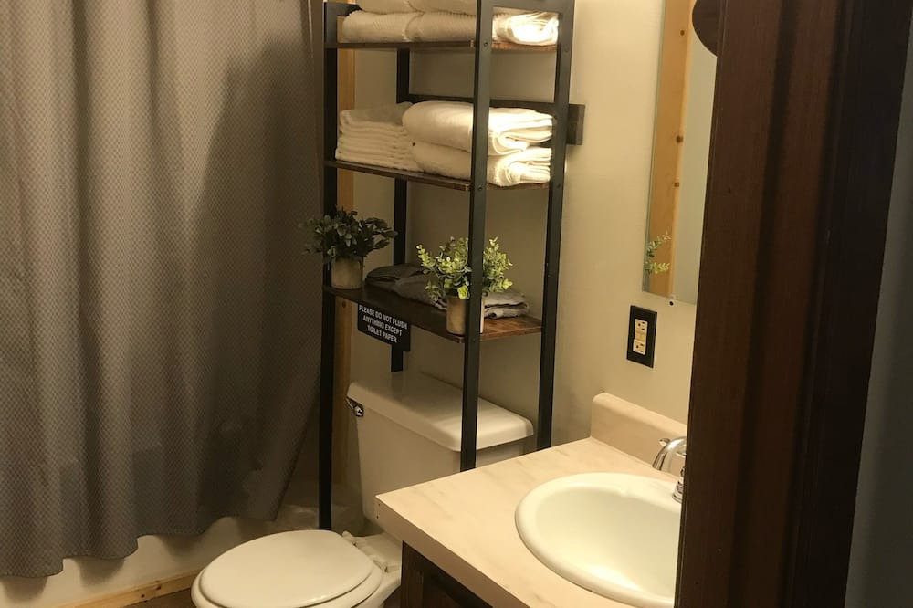 Photo of Bathroom in Babb