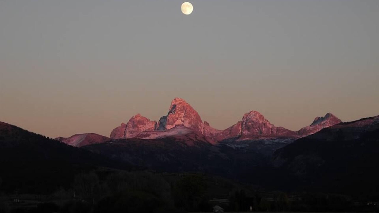 Photo of Outdoor in Victor