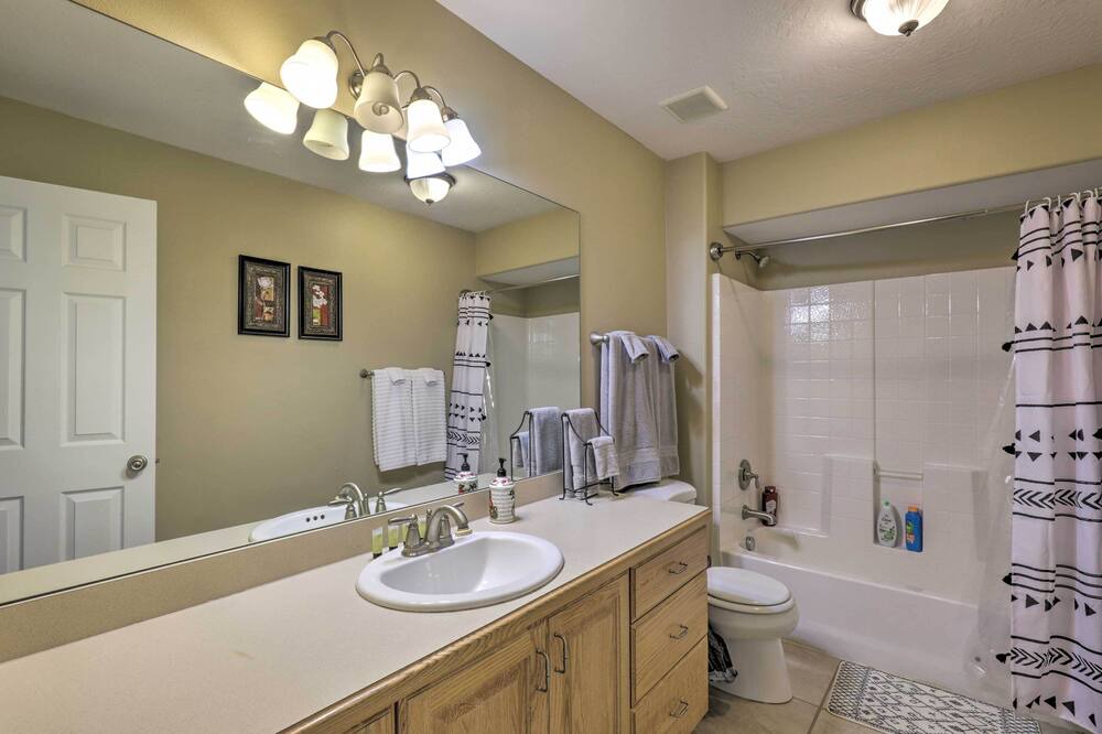 Photo of Bathroom in Sterling