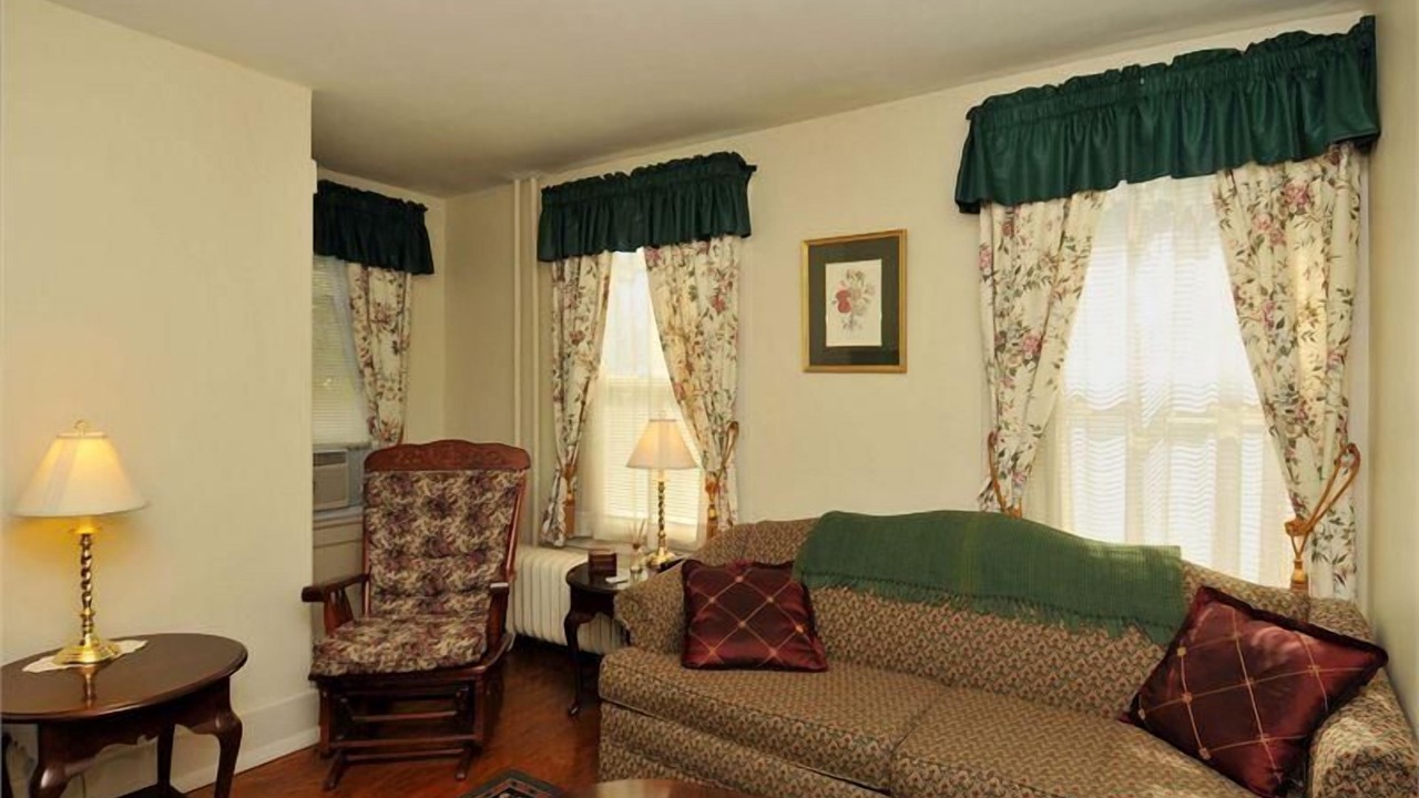Photo of Livingroom in Clearfield