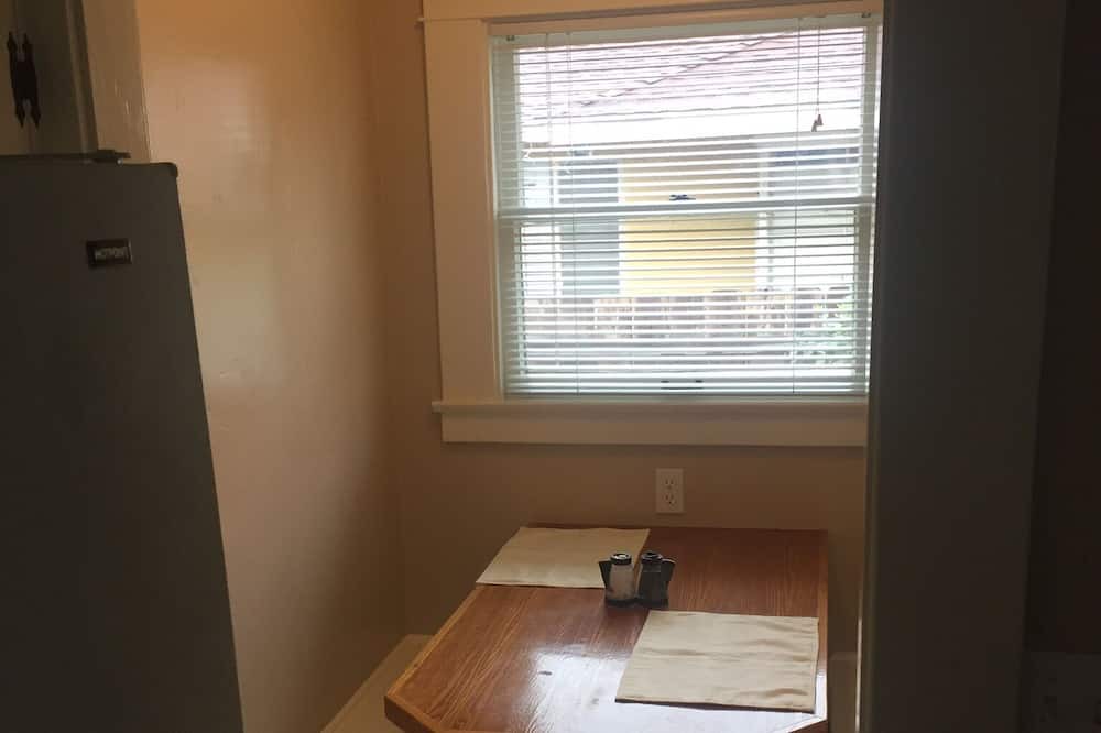 Photo of Bathroom in Kensington