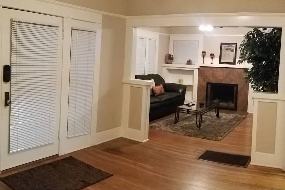 Photo of Bedroom in Kensington