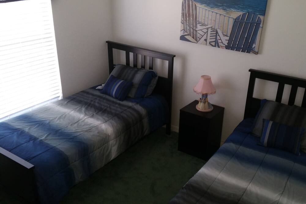 Photo of Bedroom in Bridgewater Crossing